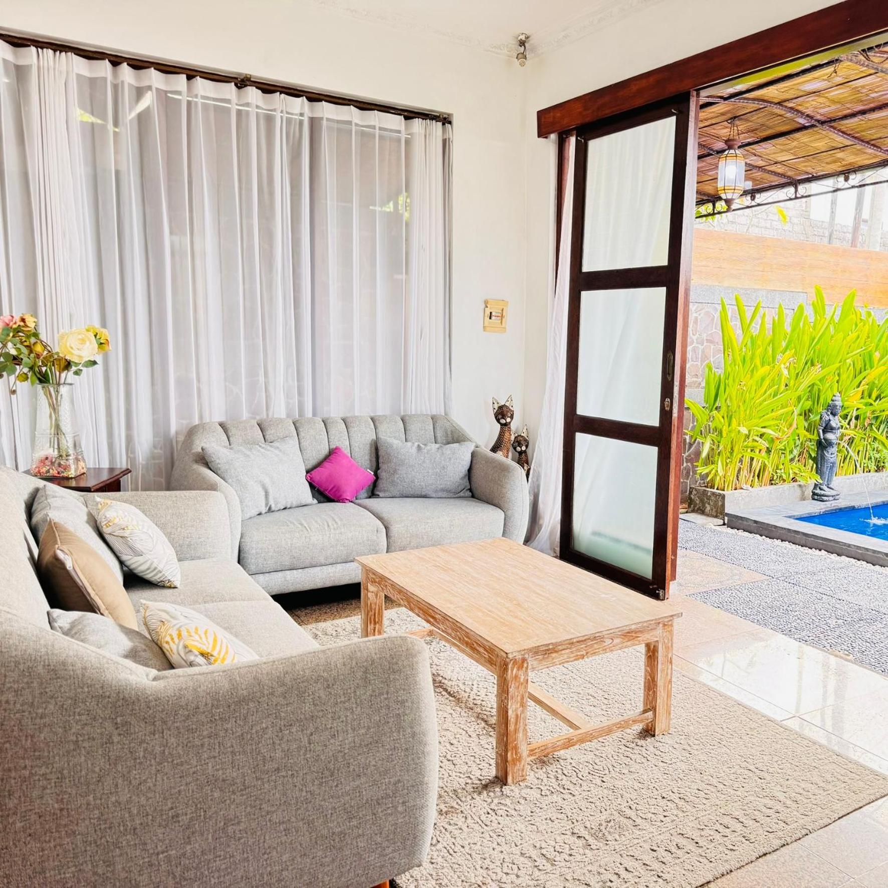 Giri Hill Homestay Nusa Dua  Esterno foto